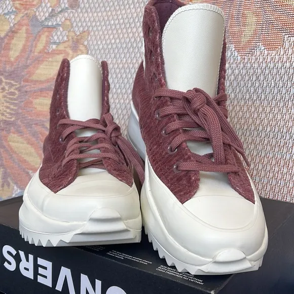 Converse WMNS A03252CRUN STAR HIKE HIDARK WINE/SADDLE/EGRETPlatforms