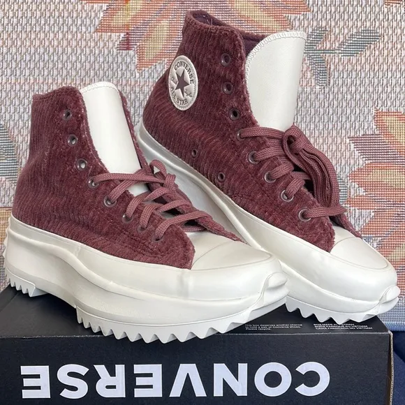 Converse WMNS A03252CRUN STAR HIKE HIDARK WINE/SADDLE/EGRETPlatforms