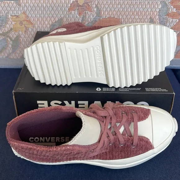 Converse WMNS A03252CRUN STAR HIKE HIDARK WINE/SADDLE/EGRETPlatforms
