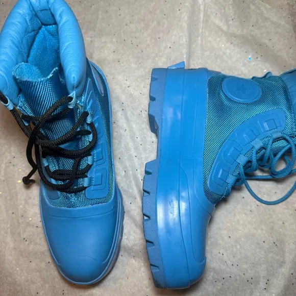 CONVERSE X AMBUSH CHUCK TAYLOR ALL STAR BOOT HI - BLUE