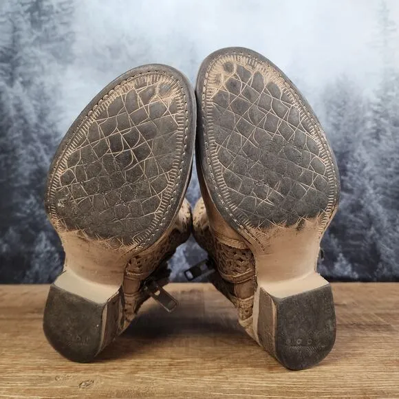 Corral Circle G Distressed Brown Cutout 6&quot; Leather Bootie | Women's 7.5
