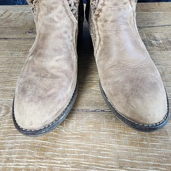 Corral Circle G Distressed Brown Cutout 6&quot; Leather Bootie | Women's 7.5