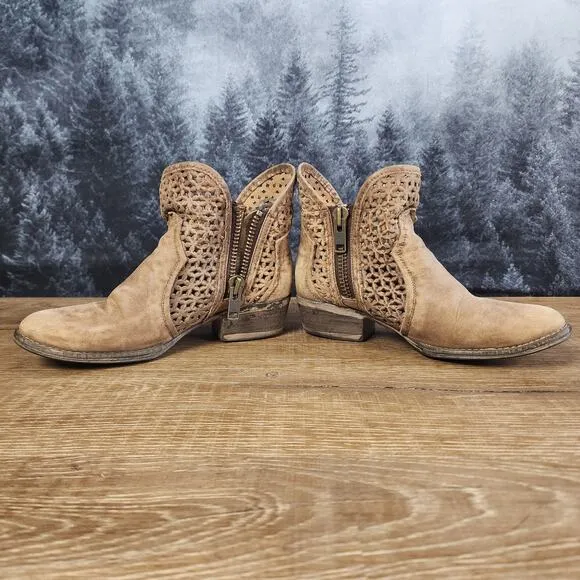 Corral Circle G Distressed Brown Cutout 6&quot; Leather Bootie | Women's 7.5
