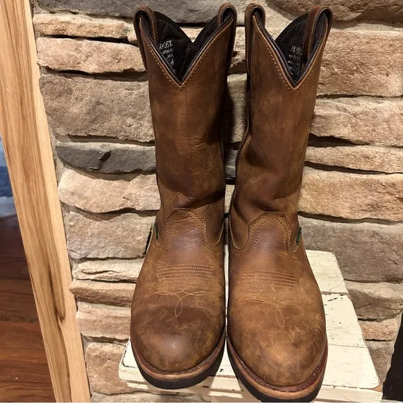 Dan Post men’s Albuquerque brown western boot.