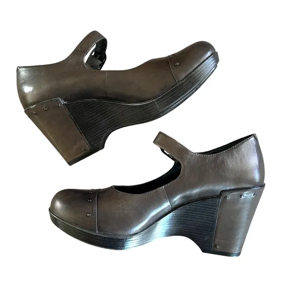 DANSKO Fanny Size 41/10.5 Brown Leather Mary Jane Steampunk Platform Wedge Shoes