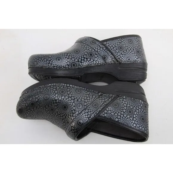 Dansko Geometric Clogs Shoes Slip On Women's Sz 40 Us 9.5-10