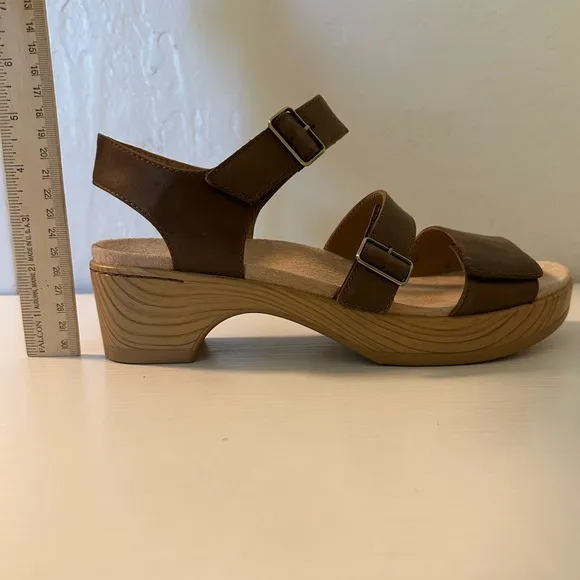 Dansko Malena Brown Leather Strappy Fully Adjustable Sandals Euro Size 41