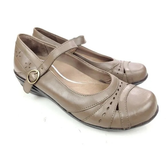 Dansko Mathilda Womens Sz 40 US 9.5-10 Brown Leather Mary Jane Slip On shoes