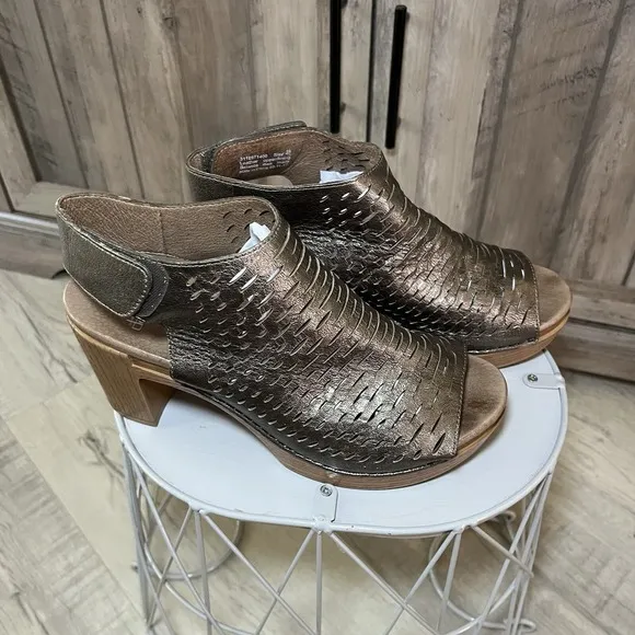 Dansko Sandal Block Heel Platform Leather 8.5-9, 39 Danae Pewter Shoes