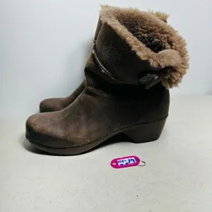 Dansko Stormy Shoes Women’s 40US 9,6-10  Brown Ankle Boots Shearling Leather