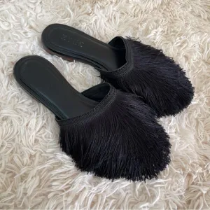 Designer Zyne Fringe Slip On Leather Shoes Flats Mules Black Sz 39 or 8