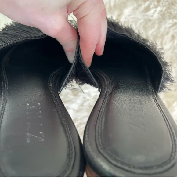 Designer Zyne Fringe Slip On Leather Shoes Flats Mules Black Sz 39 or 8