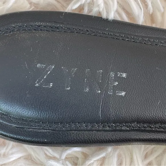 Designer Zyne Fringe Slip On Leather Shoes Flats Mules Black Sz 39 or 8