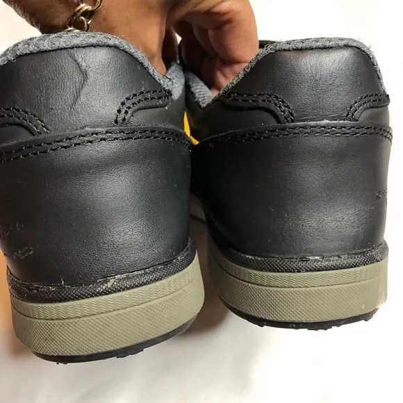 DeWalt black plasma slip on aluminum toe shoes