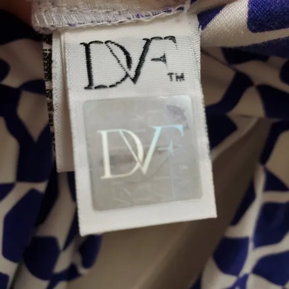 Diane VonFurstenberg Retro Printed Mini Dress EUC &quot;Reina&quot; Blue &amp; White Geometric