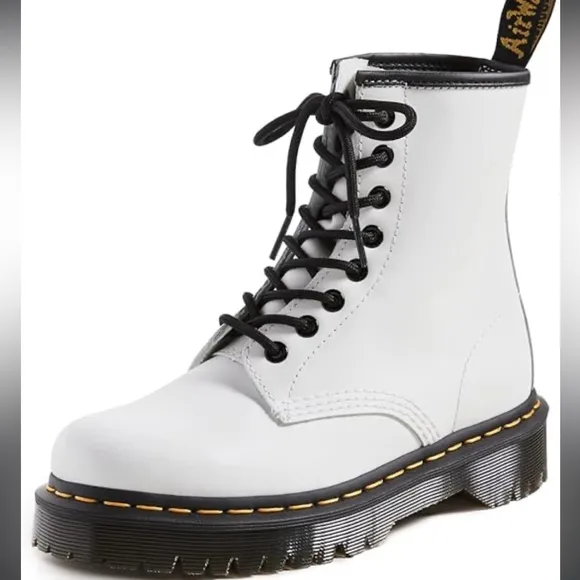 Doc Martens 1460 White PatentLeather Original Contraction Hi/Shine Boots NWOT 11