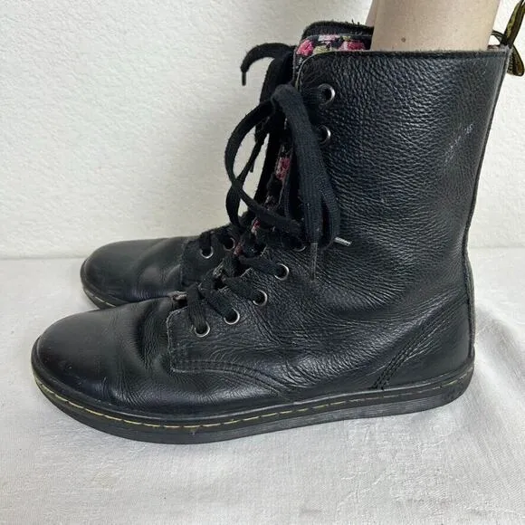 Doc Martens Air Wair Stratford Womens Sz 7 High top flat boots Bohemian Grunge