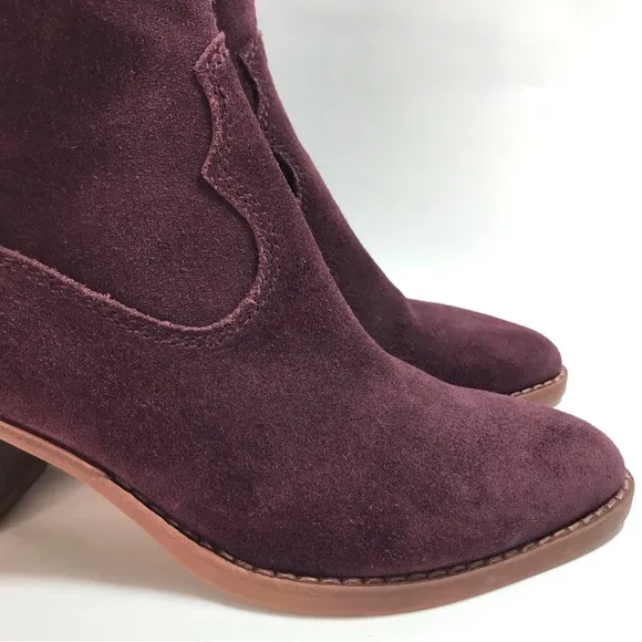 Dolce Vita Plum Suede Leather Heeled Ankle Boots NWOT Size 7
