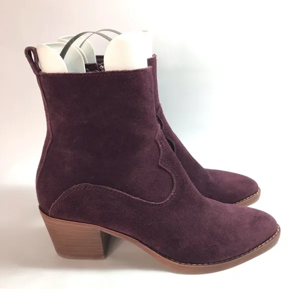 Dolce Vita Plum Suede Leather Heeled Ankle Boots NWOT Size 7