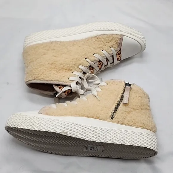 DOLCE VITA VEOLA PLUSH 👟 COLOR NATURAL-FUR LACE-UPS STREET-WEAR LADIES 10 NWOB