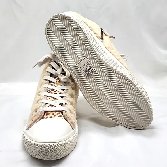 DOLCE VITA VEOLA PLUSH 👟 COLOR NATURAL-FUR LACE-UPS STREET-WEAR LADIES 10 NWOB