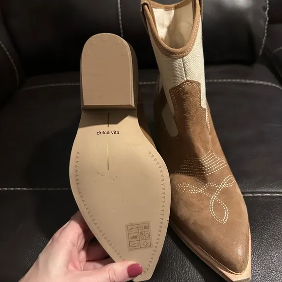 Dolce Vita Womens Nashe Tan Leather Two Tone Cowboy, Western‎ Boots Shoes NWOT
