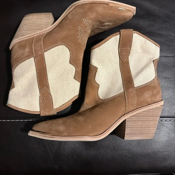 Dolce Vita Womens Nashe Tan Leather Two Tone Cowboy, Western‎ Boots Shoes NWOT