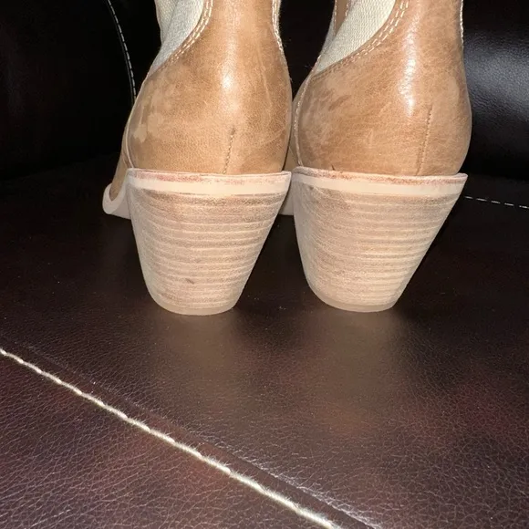 Dolce Vita Womens Nashe Tan Leather Two Tone Cowboy, Western‎ Boots Shoes NWOT