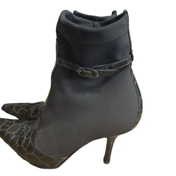Donald J Pliner Gray Ankle Heel Boots Size 6 M