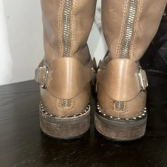 DONALD J PLINER Vive Calfskin Leather Tan Silver Buckle Zipper Tall Boots Sz 8.5