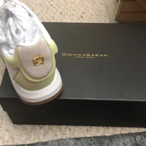 Donna Karan Women's White and Cream Sneakers leather brand new in box size 9