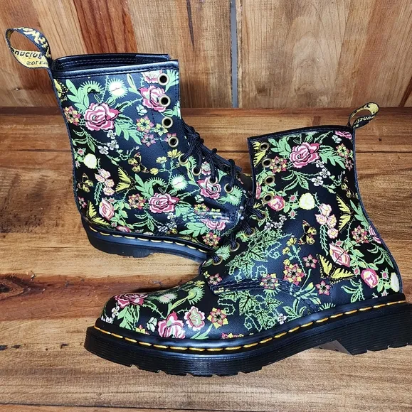 Dr Martens 1460 Floral Bloom Leather Lace Up