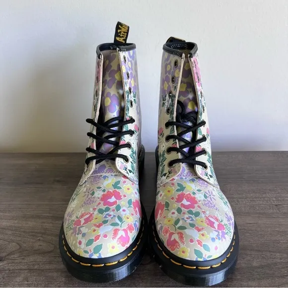 Dr. Martens 1460 Floral Mash Up Backhand Women's Boot Size 8 #B1468