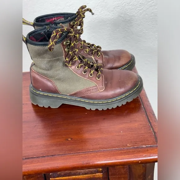 Dr. Martens 1460 leather canvas Panel boot youth size 13