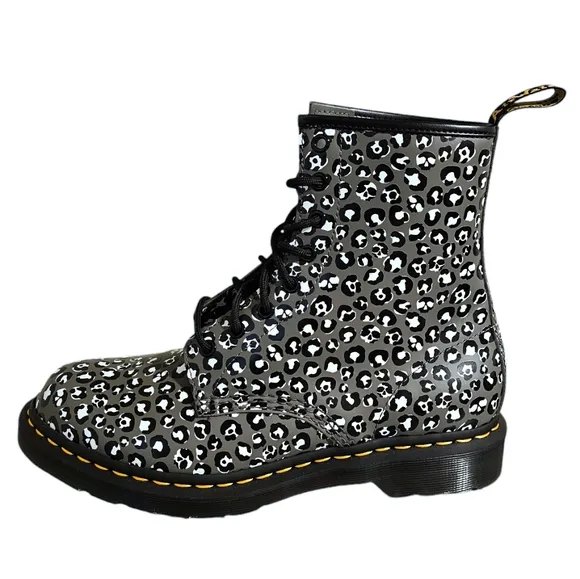 Dr. Martens 1460 Leopard Smooth Leather Lace Up Boots in Gunmetal Size 10 NWOB