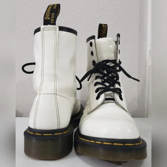 Dr. Martens 1460 Patent LEATHER LACE UP BOOTS sz 6