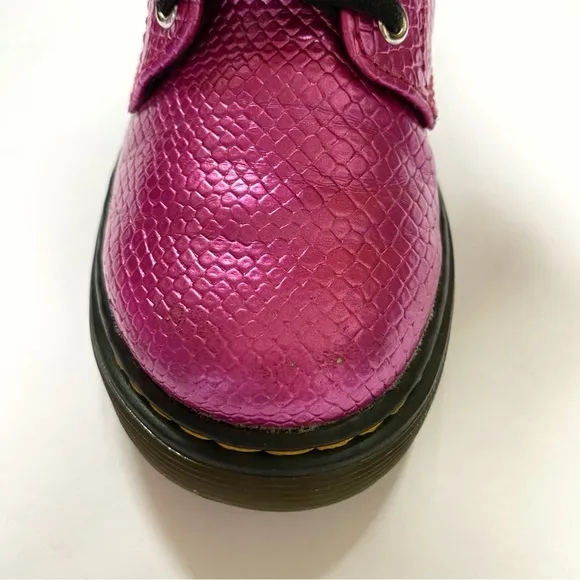 DR. MARTENS 1460 PINK REPTILE EMBOSSED LACE UP ANKLE BOOTS