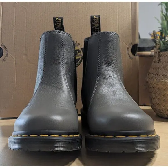 Dr. Martens 2976 Pascal Gunmetal Virginia Leather Chelsea Boots UK 8 NIB