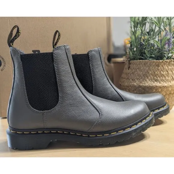 Dr. Martens 2976 Pascal Gunmetal Virginia Leather Chelsea Boots UK 8 NIB
