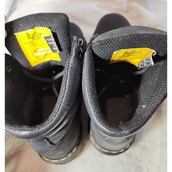 Dr. Martens Boots Mens 9 Work Safety Industrial Steel Toe Leather Slip Resistant