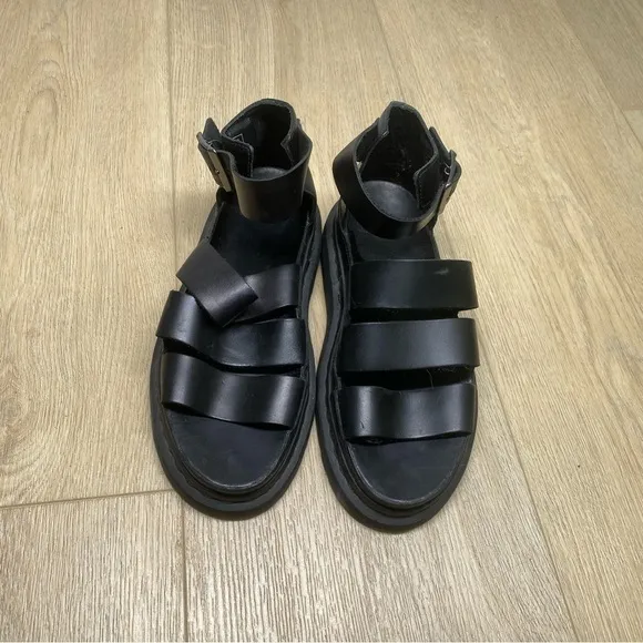 Dr. Martens Clarissa Pewter Spectra Patent Sandals Shoes size 8