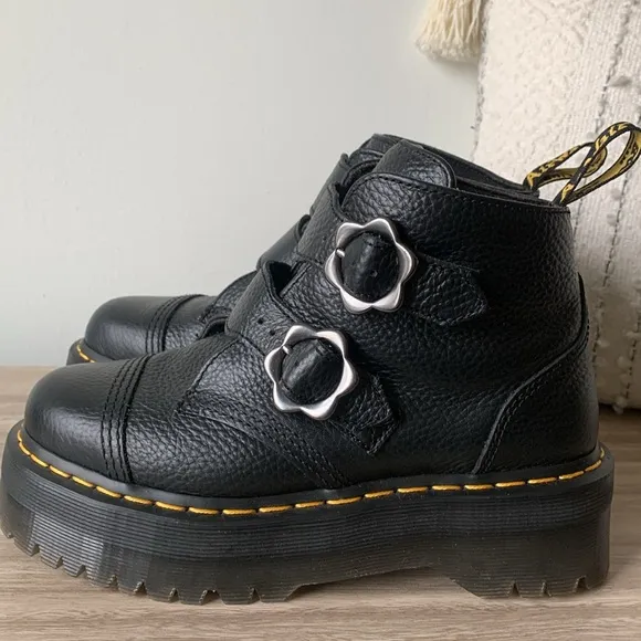 Dr. Martens Devon Flower Buckle Platform Ankle Boots Womens Size 7 EU 38