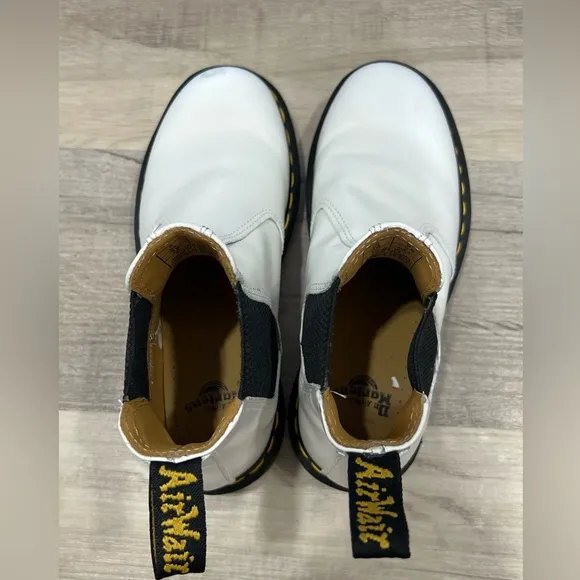 Dr Martens LEATHER CHELSEA BOOTS white size 7