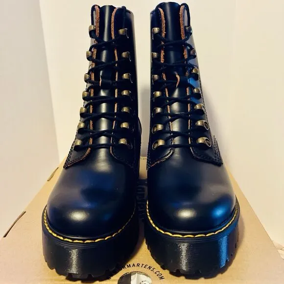 Dr Martens Leona Women's 7 Black Boots Vintage Smooth Leather Lug Platform Heels