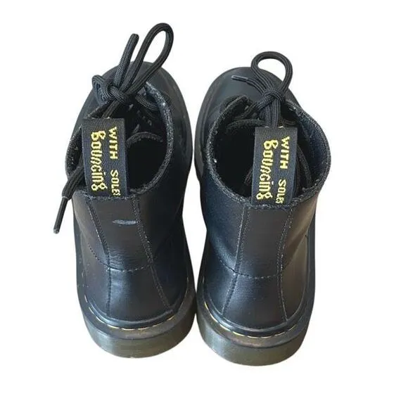 Dr. Martens Luana Smooth Leather Lace Up Combat Boots Women's 6 Black