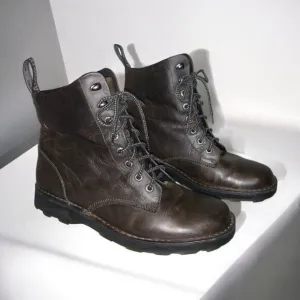 Dr. Martens Neil 12 Eyelet Leather Boots Men's Size US 13