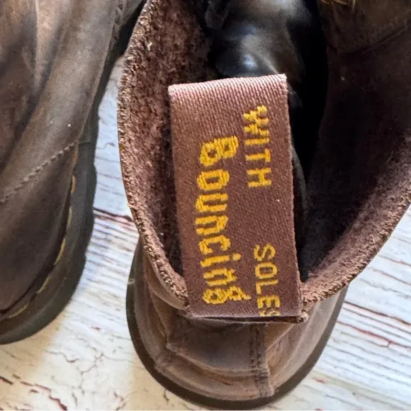 Dr Martens Pascal Ziggy 8-Eye Boots in Brown Crazy Horse Leather in Sz 8 Men