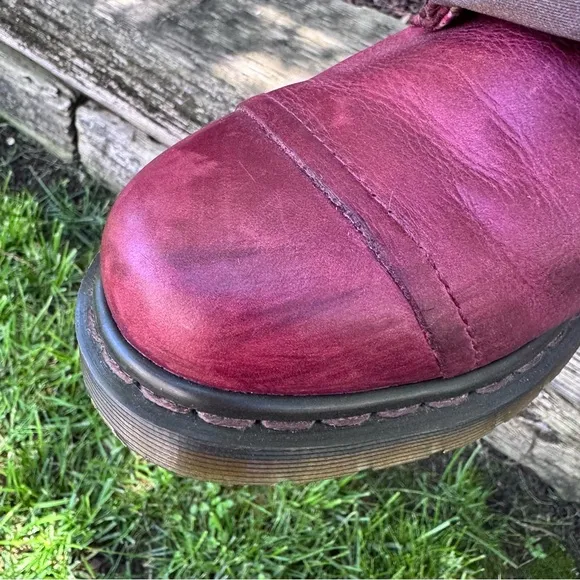 Dr Martens Triumph 1914 Cherry Red Floral Boots Size 8 US / 6 UK