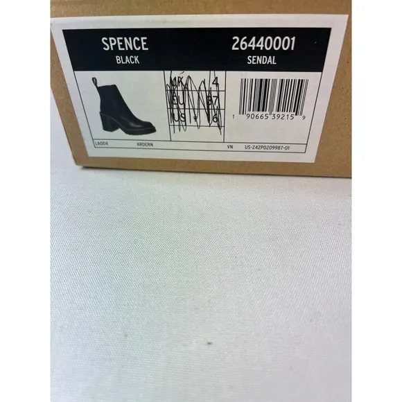 Dr Martens Women AirWare Spence Chelsea Boot Black Leather Flared Heel Shoe Sz 9