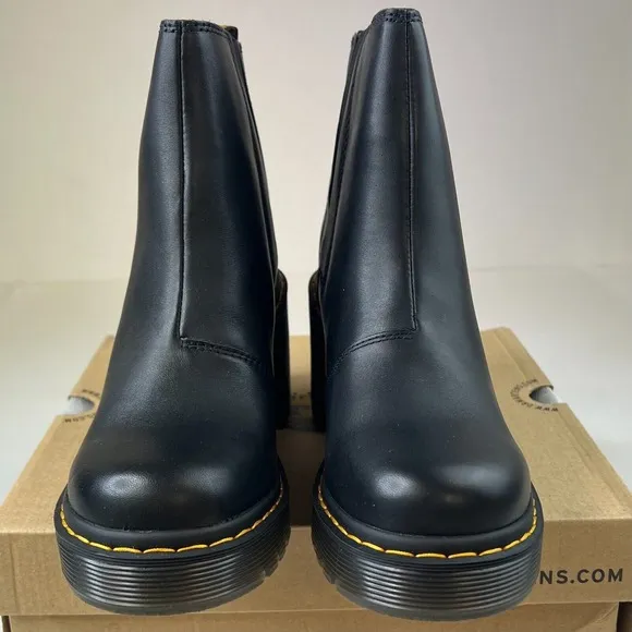 Dr Martens Women AirWare Spence Chelsea Boot Black Leather Flared Heel Shoe Sz 9